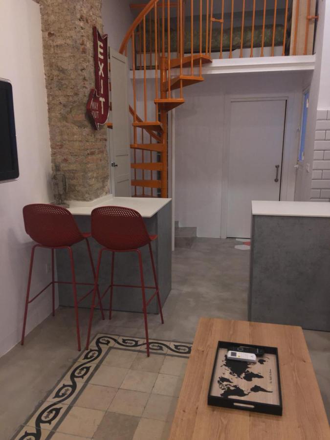 Loft Con Encanto En Pleno Centro De Malaga Apartment Exterior photo